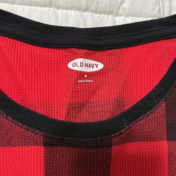 Old Navy Buffalo plaid pj set - Picture 4 of 4